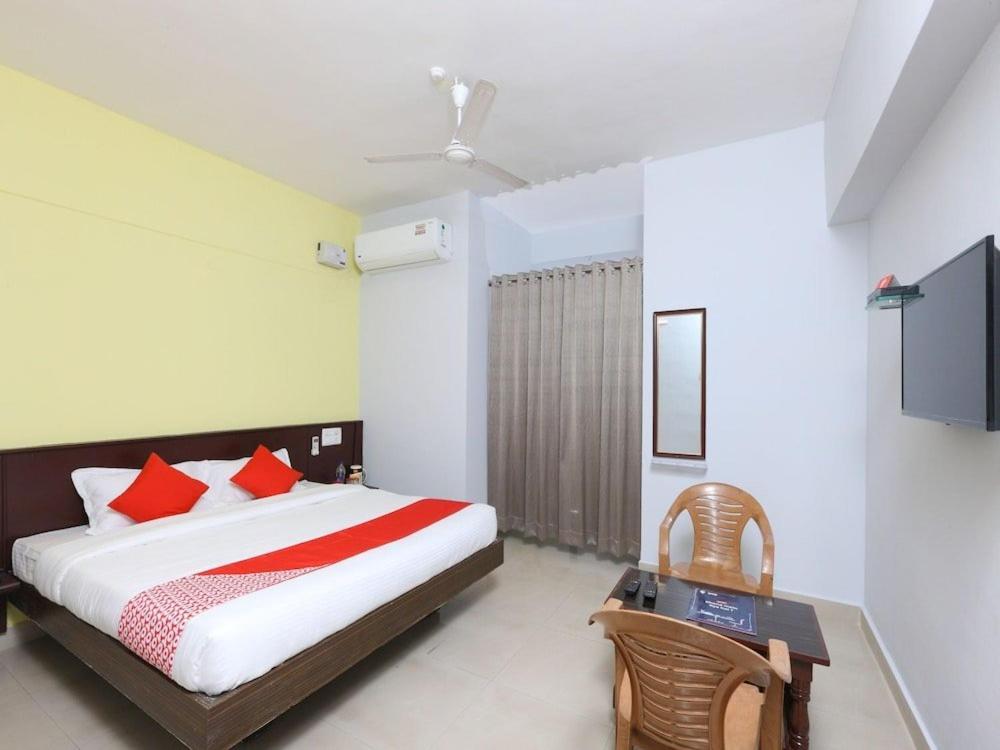 Sai Golden Rooms Tirupati Exterior photo