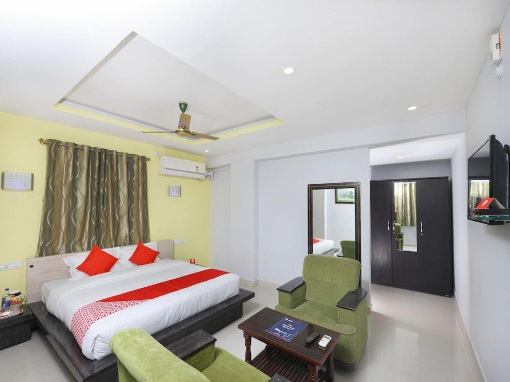 Sai Golden Rooms Tirupati Exterior photo